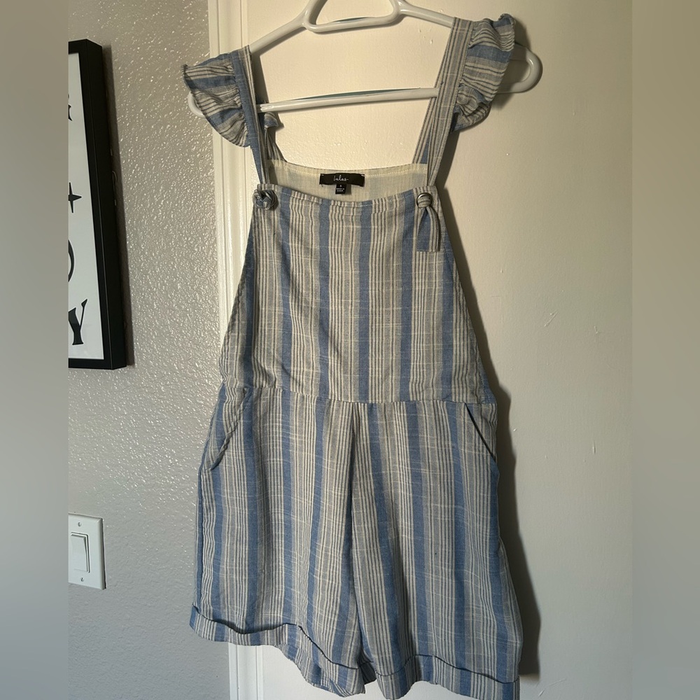 Lulu’s blue and white striped linen overalls